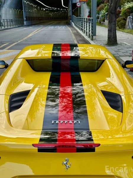 Ferrari 488