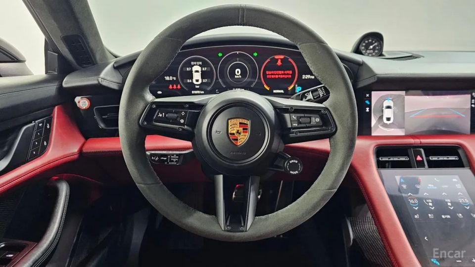 Porsche Taycan
