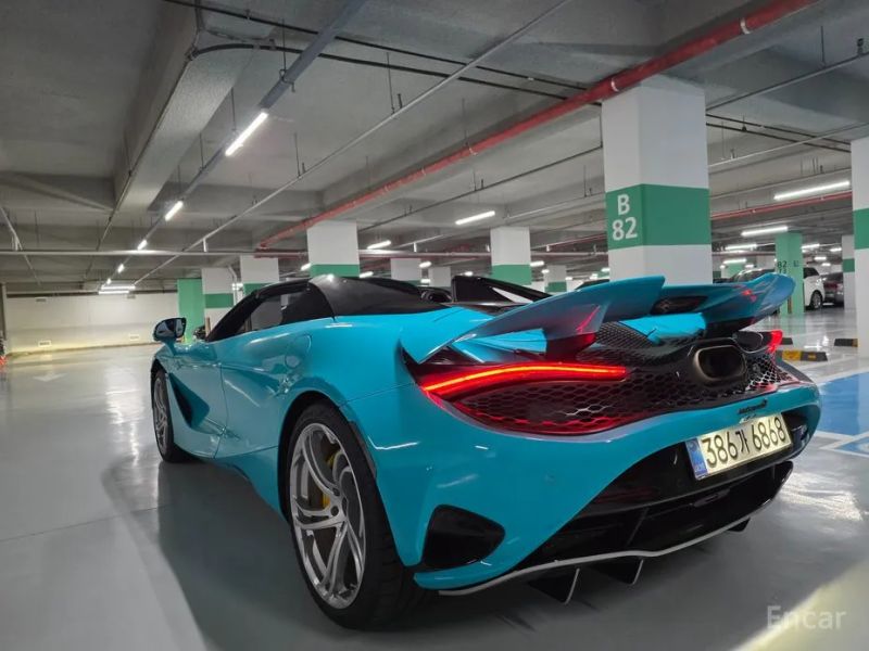 Mclaren 750S