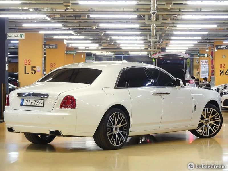 Rolls-Royce Ghost