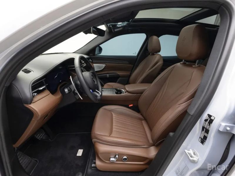 Maserati Grecale