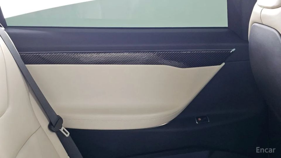 Tesla model-x