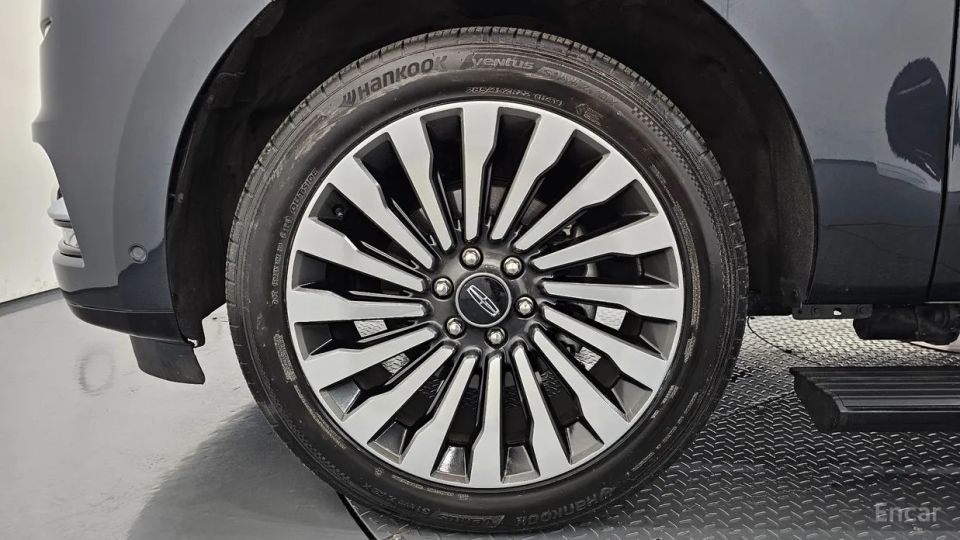 Lincoln Navigator