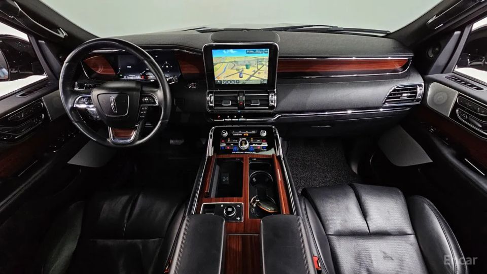 Lincoln Navigator