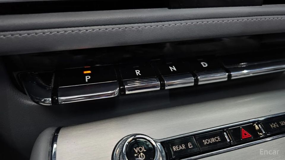 Lincoln Aviator