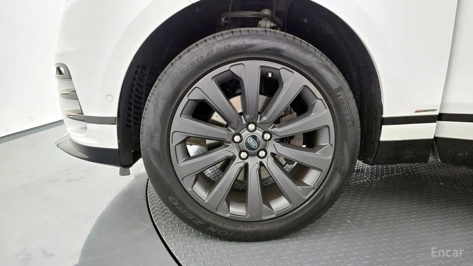 Land Rover Range Rover Velar