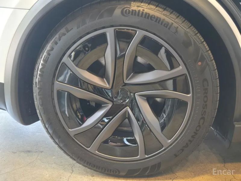 Tesla model-x