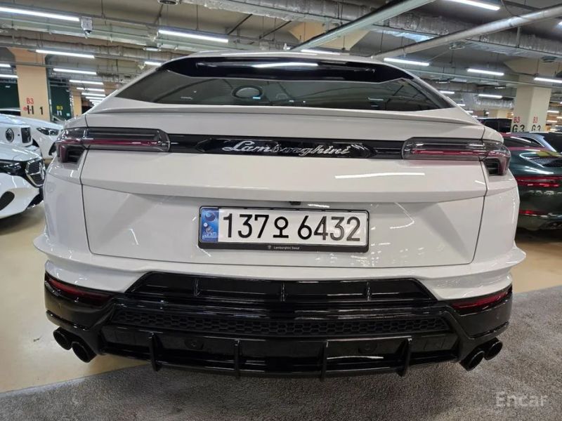 Lamborghini urus