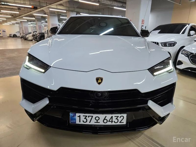 Lamborghini urus