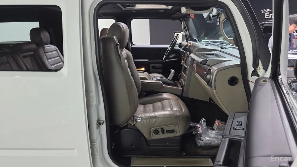 Hummer H2