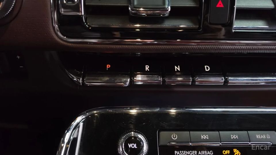 Lincoln Navigator