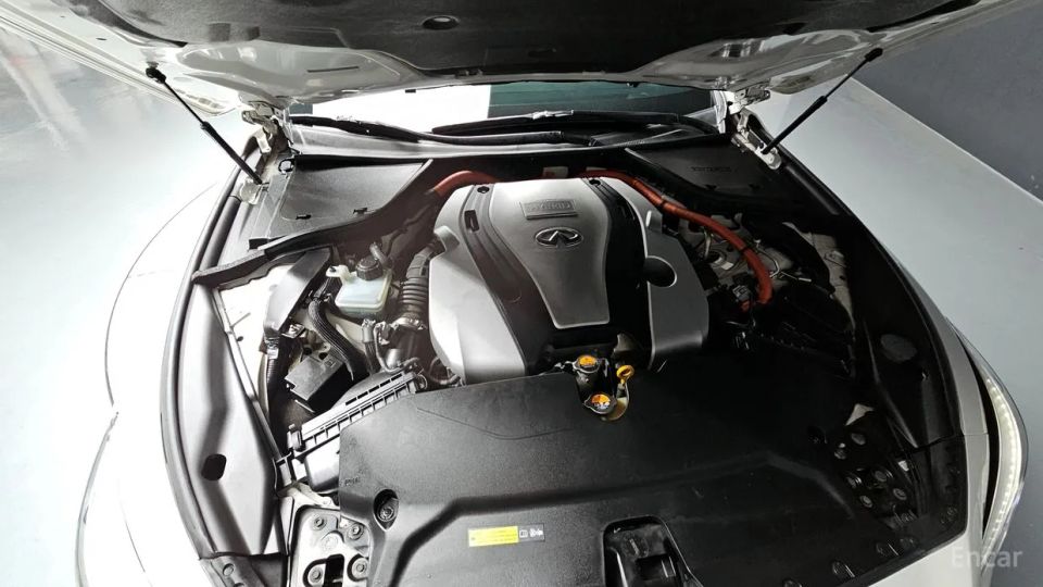 Infiniti Q50