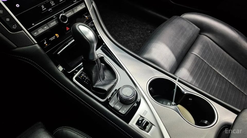 Infiniti Q50