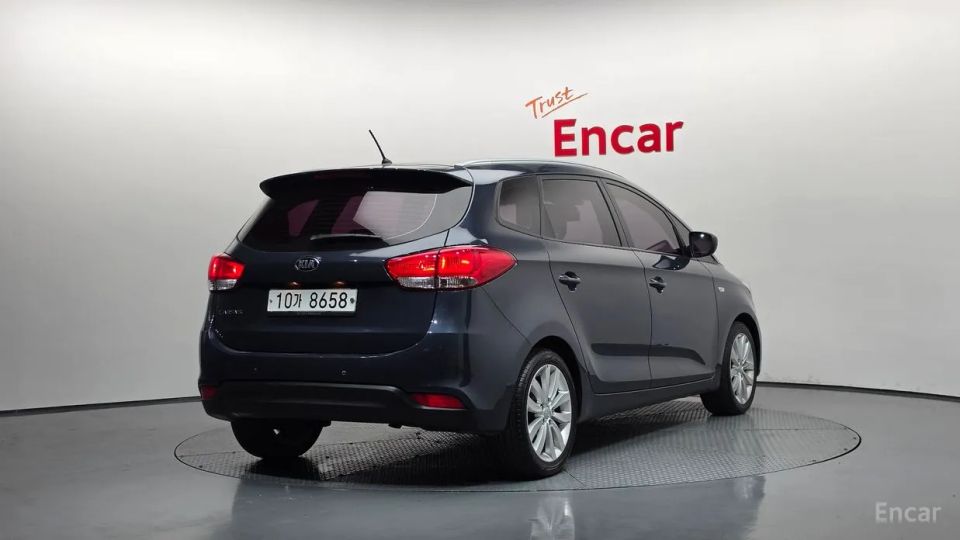 Kia Carens