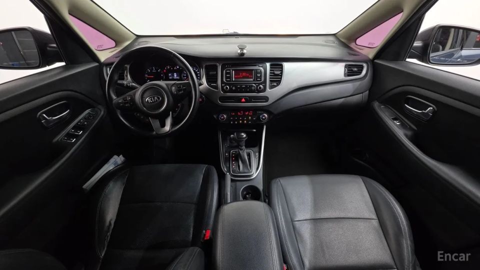 Kia Carens