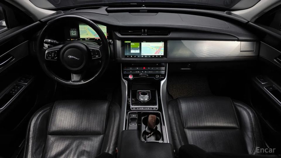Jaguar xf