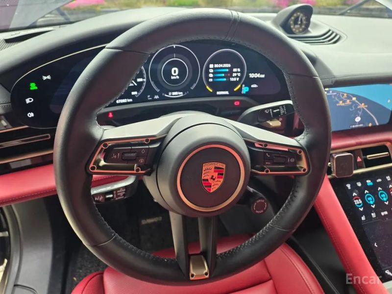Porsche Taycan