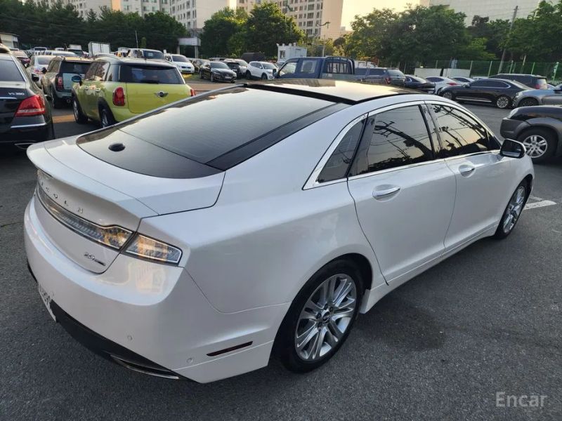 Lincoln MKZ