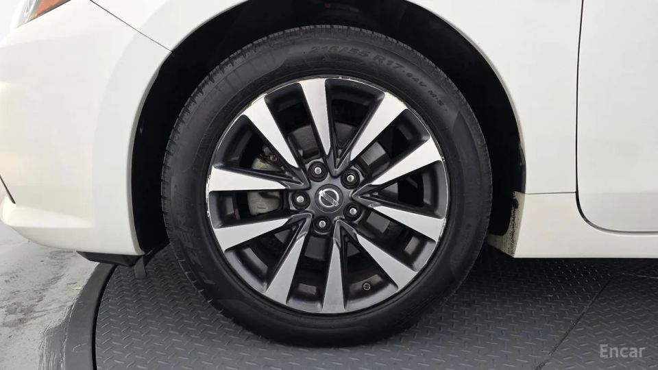 Nissan altima