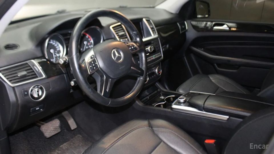 Mercedes-Benz M-class