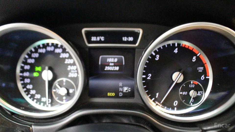 Mercedes-Benz M-class