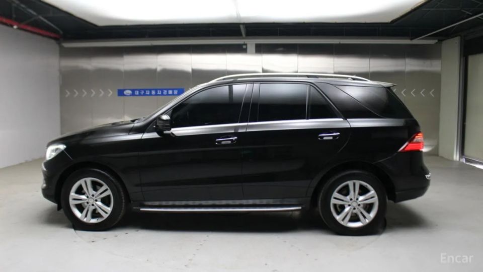 Mercedes-Benz M-class