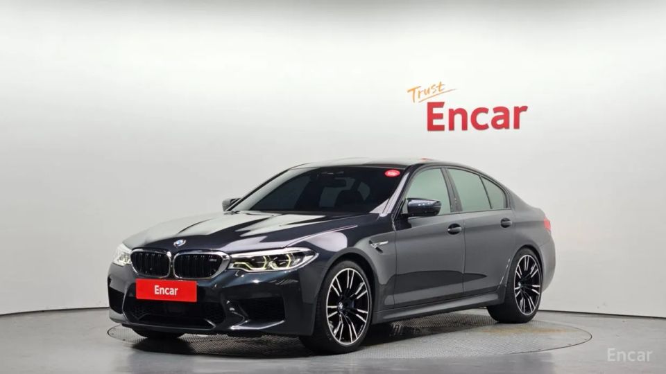 BMW M5