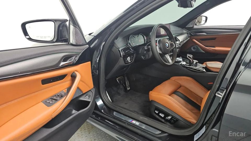 BMW M5