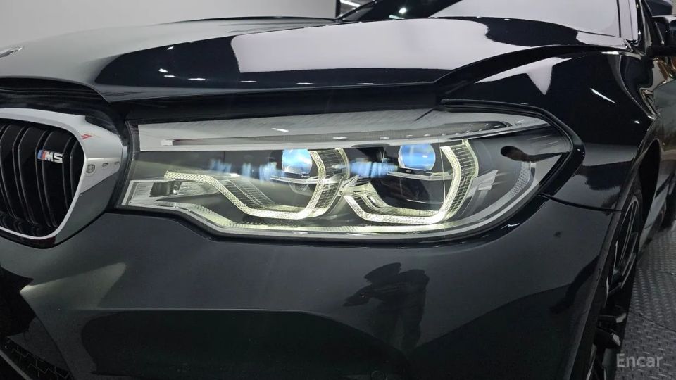 BMW M5