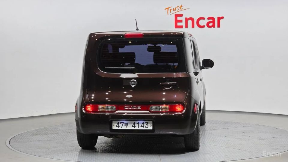 Nissan Cube