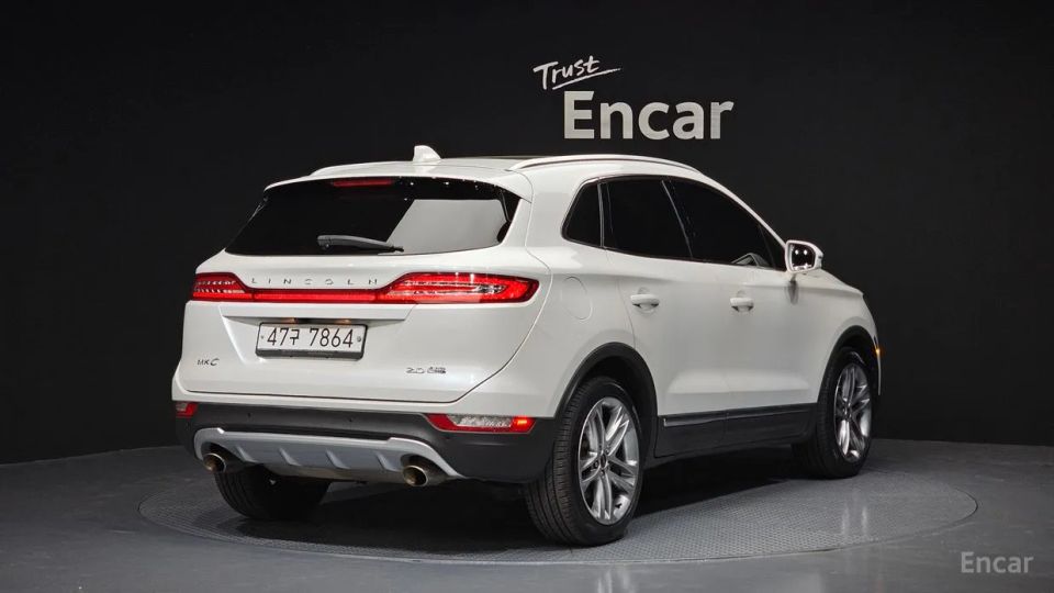 Lincoln MKC