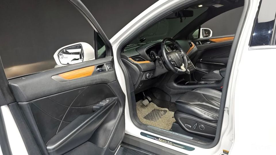 Lincoln MKC