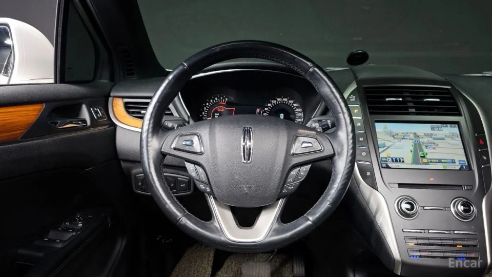 Lincoln MKC