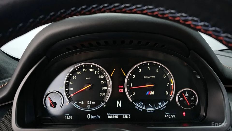 BMW X5M