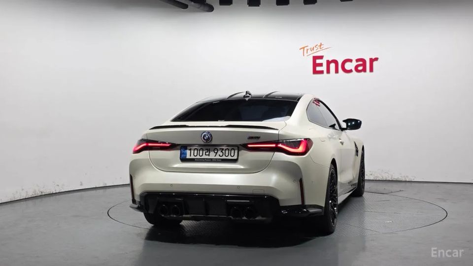 BMW M4