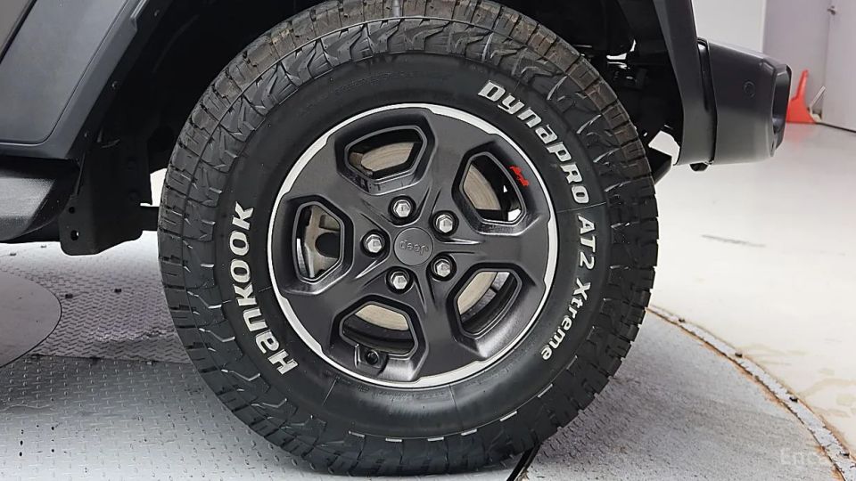 Jeep gladiator