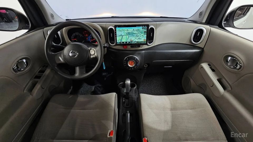Nissan Cube