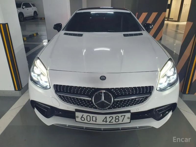 Mercedes-Benz SLC-Class