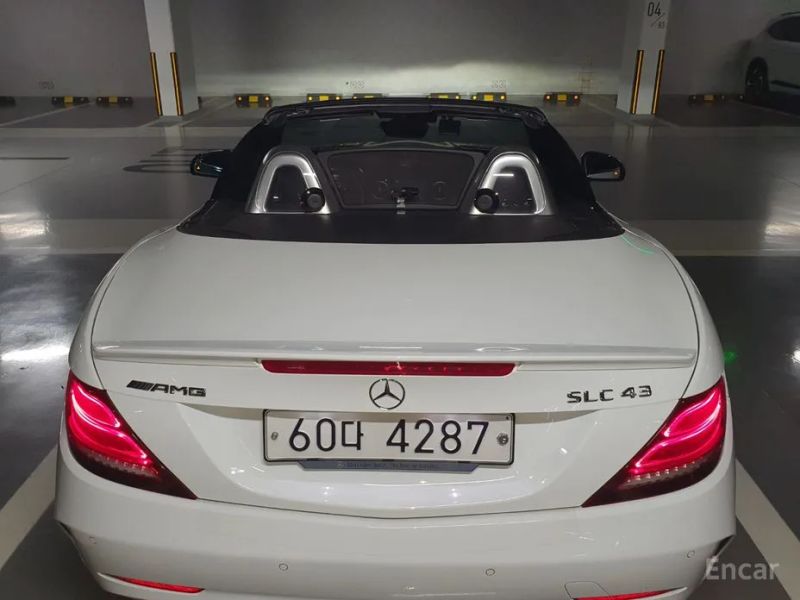 Mercedes-Benz SLC-Class