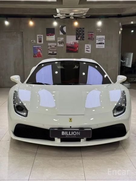Ferrari 488