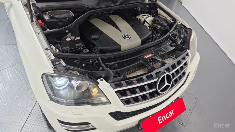 Mercedes-Benz M-class