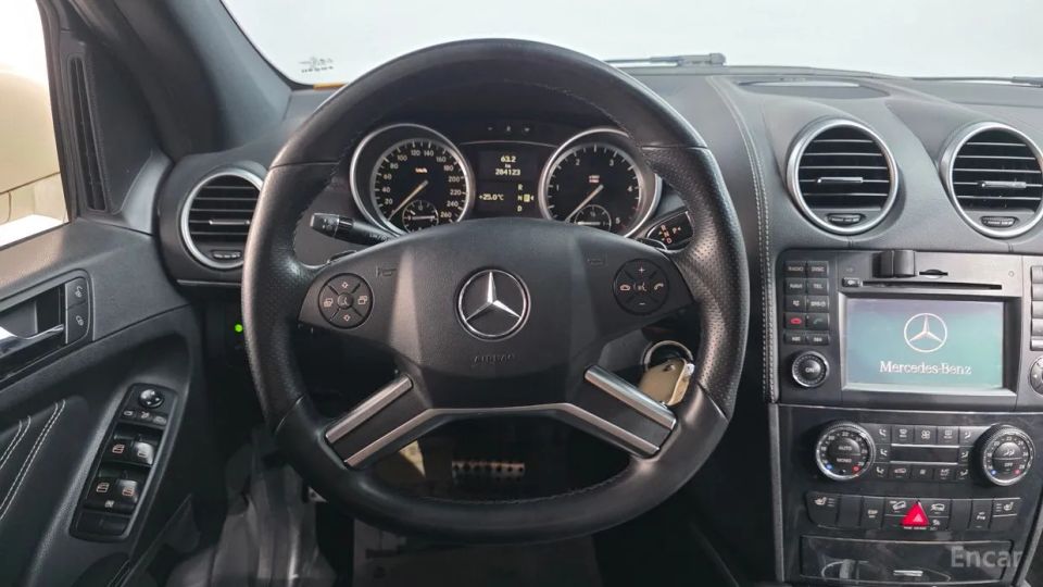 Mercedes-Benz M-class