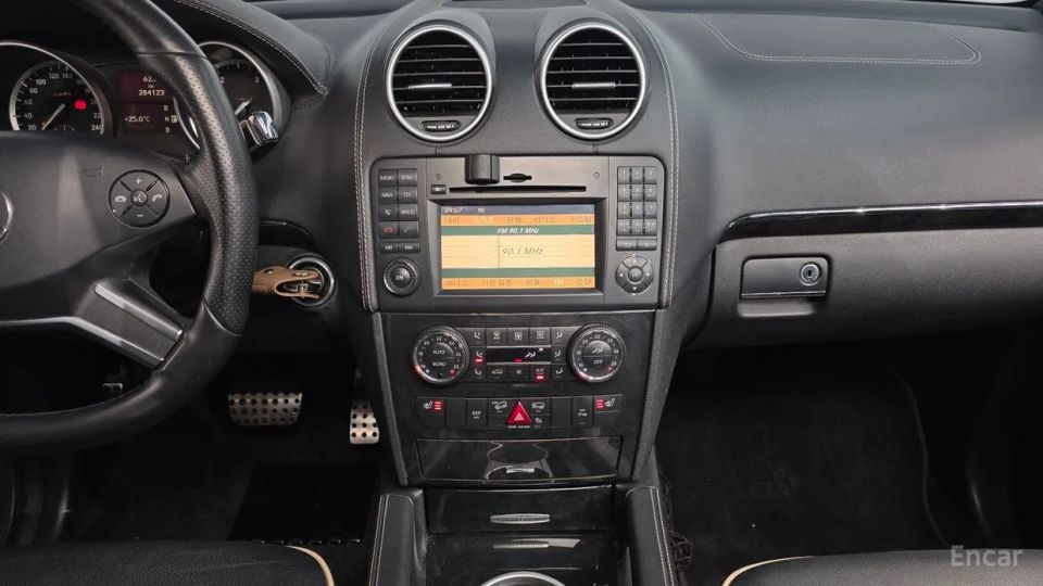 Mercedes-Benz M-class
