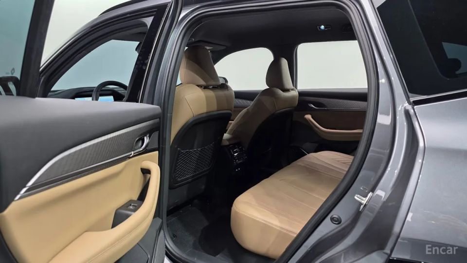 Renault-KoreaSamsung Grand Koleos