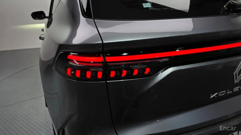 Renault-KoreaSamsung Grand Koleos