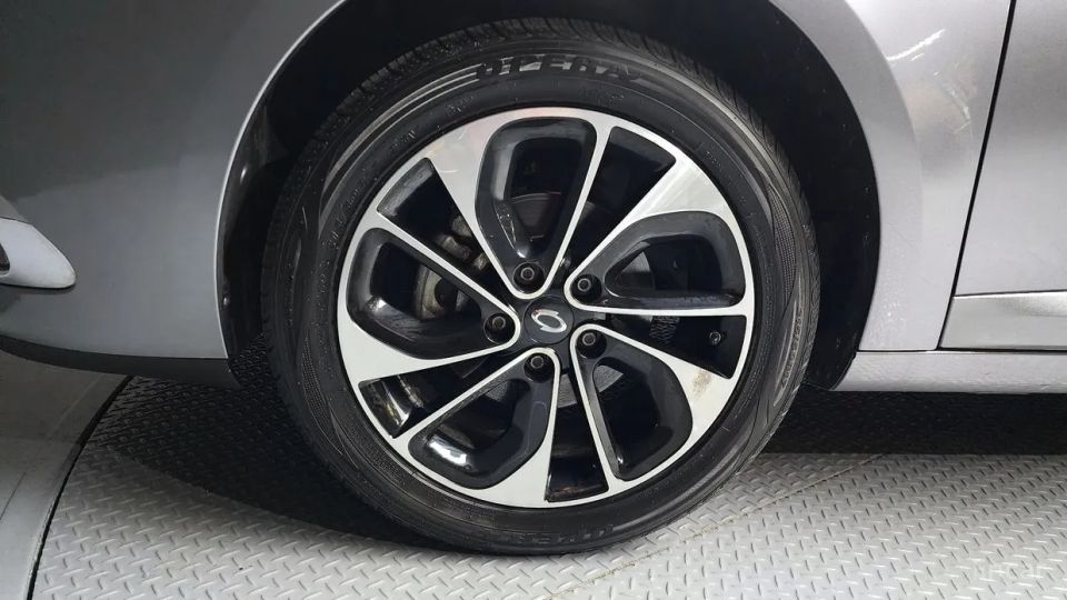 Renault-KoreaSamsung SM3