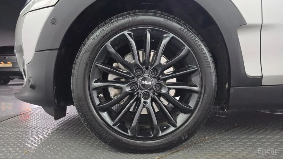 Mini clubman
