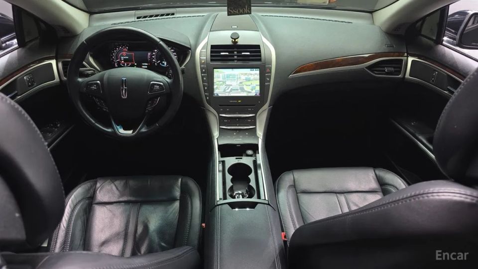 Lincoln MKZ