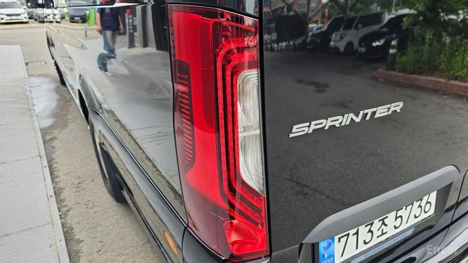 Mercedes-Benz Sprinter