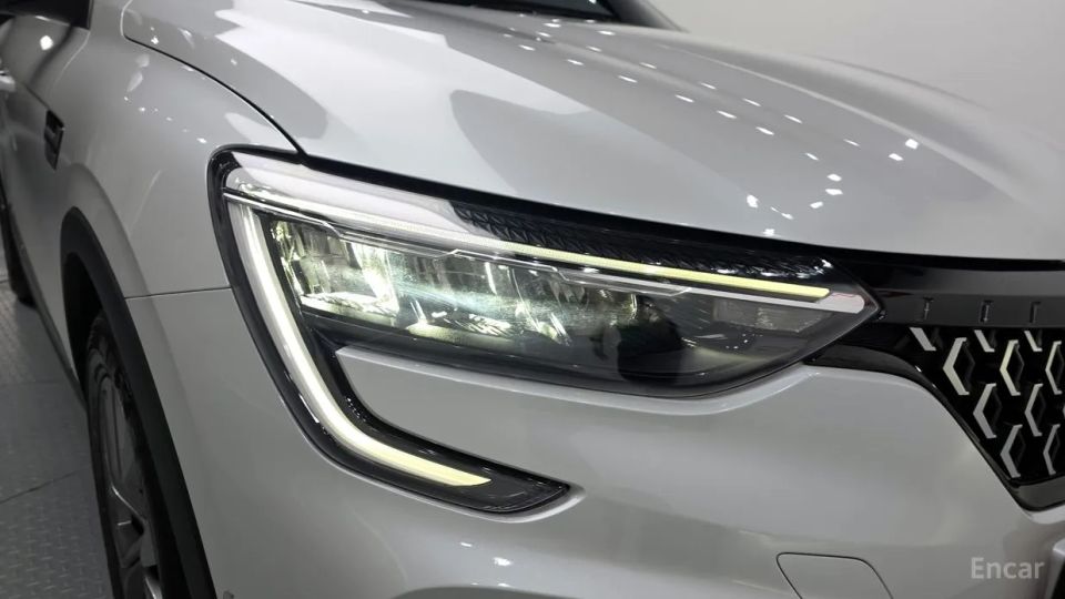 Renault-KoreaSamsung Arkana